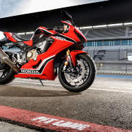 Honda CBR1000RA Fireblade - Honda CBR1000RA Fireblade