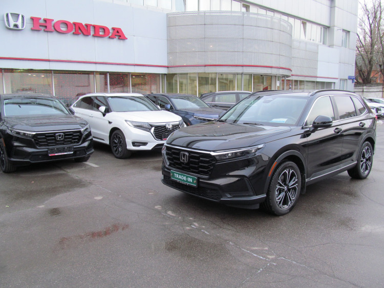Honda CR-V 25г, 8429 км.