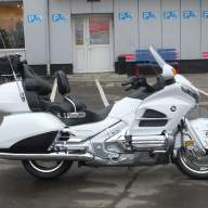 Honda GL1800 Gold Wing - хромированные накладки на передний боковой пластик