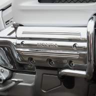 Honda GL1800 Gold Wing - хромированные накладки на крышки двигателя