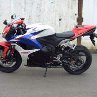 Honda CBR 600 RR - Honda CBR 600 RR