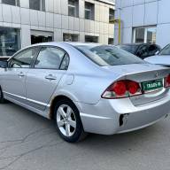 Honda Civic 1.8 AT - Honda Civic 1.8 AT