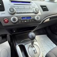Honda Civic 1.8 AT - Honda Civic 1.8 AT