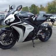 Honda CBR 1000 RR Fireblade - Honda CBR 1000 RR